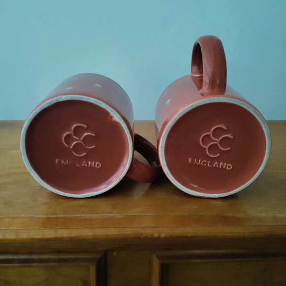 Set of (2) Vtg CCCC England Brown Ceramic Coffee Mugs Floral 1984 Design - Picture 2 of 5